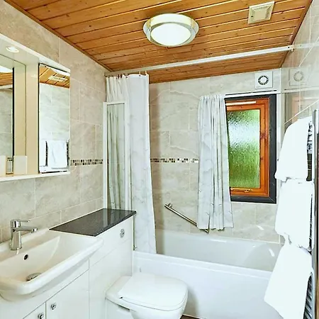 Holiday home Rowan 3 Hot Tub York